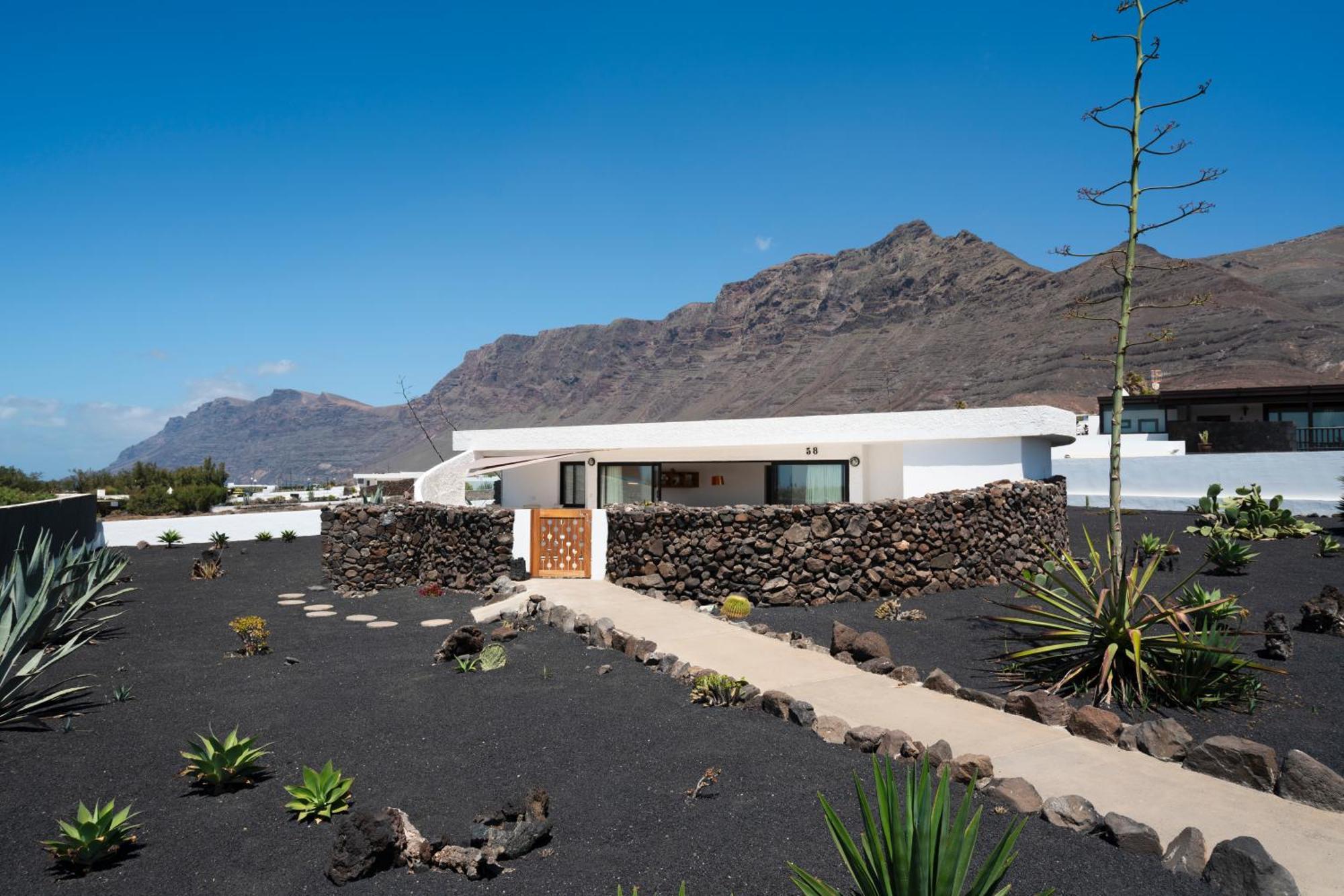 Lanzarote Famara Beach Bungalow Ngoại thất bức ảnh